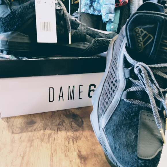 NEW ! Adidas Dame 6 men\'s basketball shoe size 7.5 main image 9